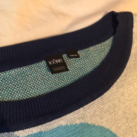 Abstract sweater. Women XL. - Picture 4 of 4